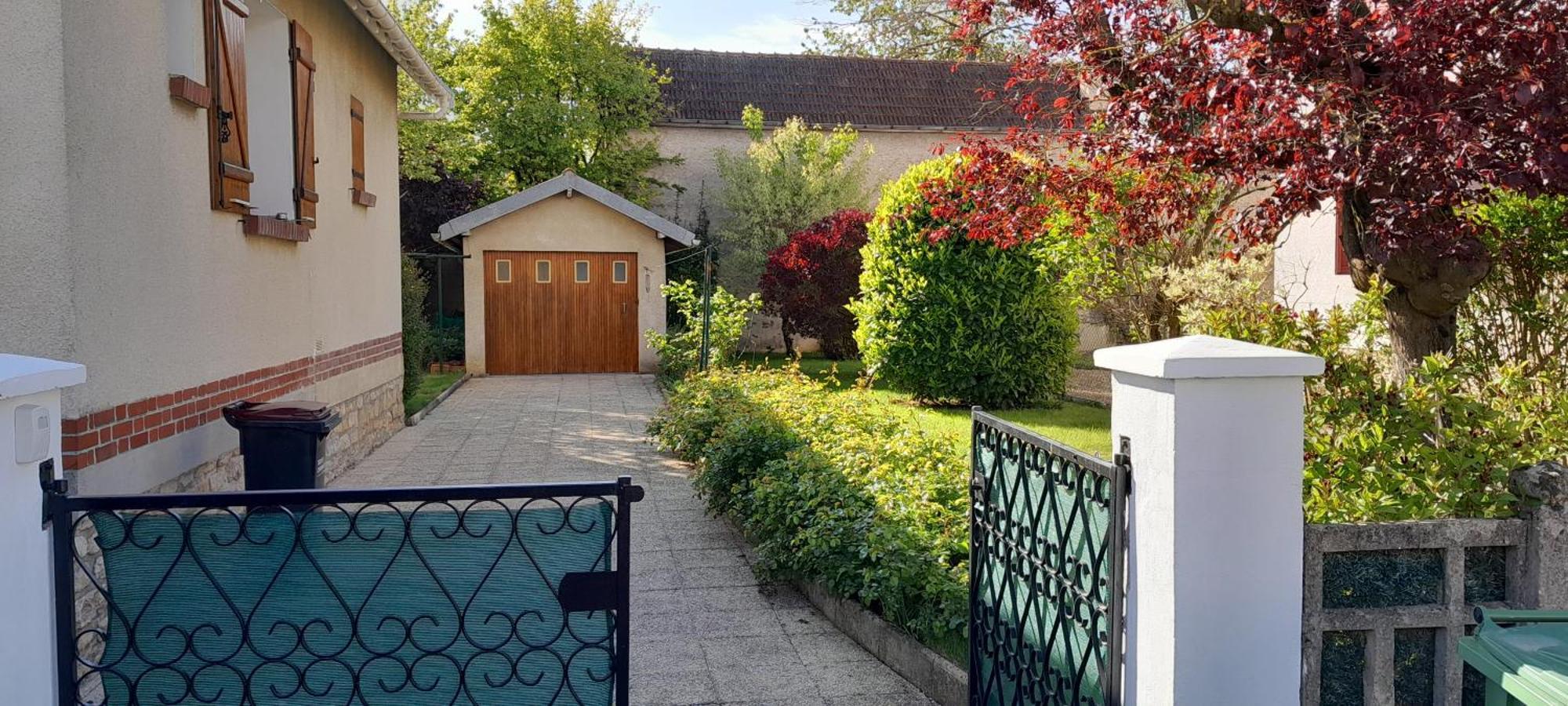 Un Brin De Bonheur Villa Troyes Eksteriør billede